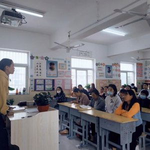 快看！這所學(xué)校的家長會很特殊